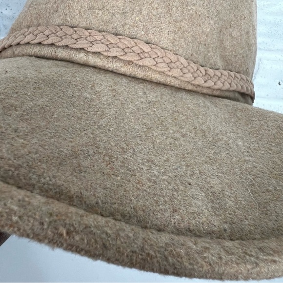 ASN Harper Wool Blend Adjustable Oatmeal tan Lined Boho Hat - Picture 4 of 7